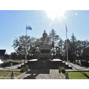 le monument aux morts