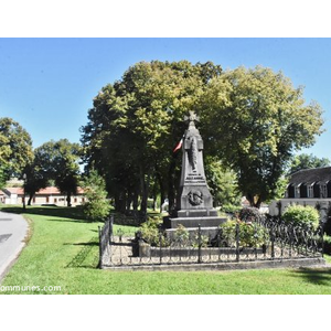 le monument aux morts