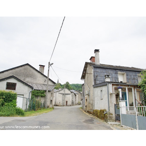 cambon communes castelnau de brassac le village 