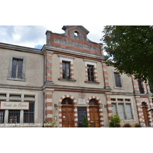 école-Mairie et Musée du Cuivre