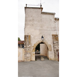 Porte du Village