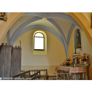 St Laurent Commune de Peyrole ( L église )