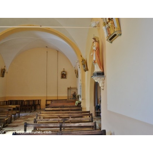 St Laurent Commune de Peyrole ( L église )