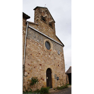 Lacapelle (commune de Puycelsi ) L église