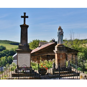 Monument aux Morts et Statue