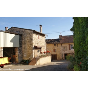 Mauriac ( Le Village )