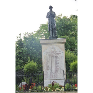 le monument aux morts