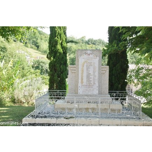 le monument aux morts