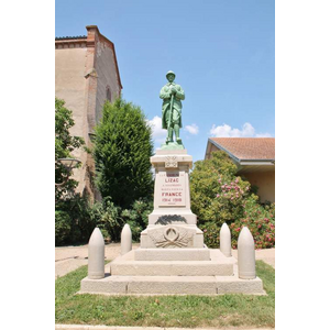 le monument aux morts