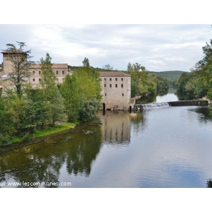 Moulin Sur L Aveyron