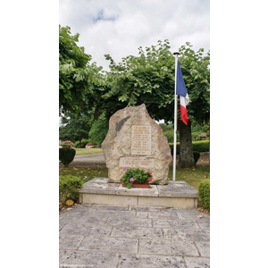 le monument aux morts