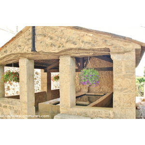 La Commune ( Lavoir )