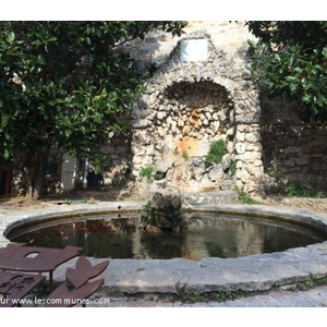 Fontaine Le Castellet