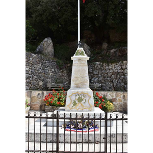 le monument aux morts 