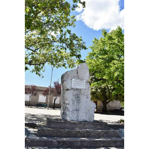 le monument aux morts