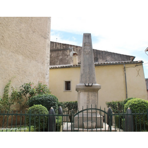 le monument aux morts