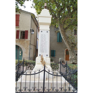 le monument aux morts 