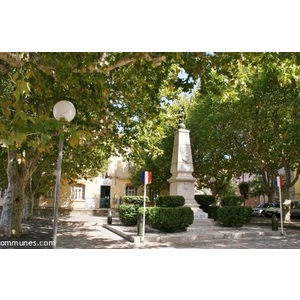 le monument aux morts 