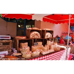 Le Village ( Le Marché )