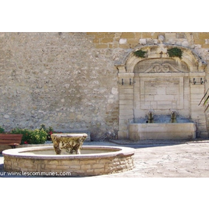 La Commune ( Fontaine )