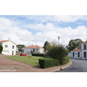 Commune de GROSBREUIL