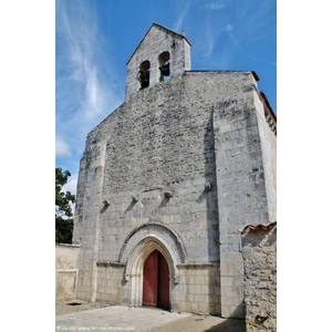 L église
