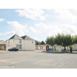 Commune de SAINT AVAUGOURD DES LANDES