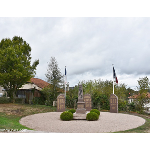 le monument aux morts