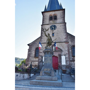 le monument aux morts
