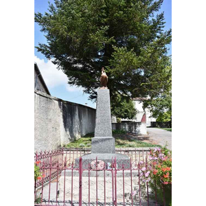 le monument aux morts