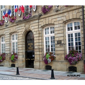 HOTEL DE VILLE ( EPINAL)