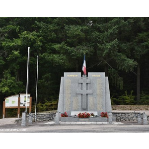 le monument aux morts