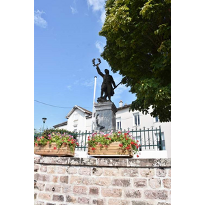 le monument aux morts