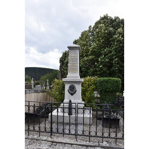 le monument aux morts 