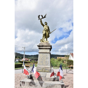 le monument aux morts