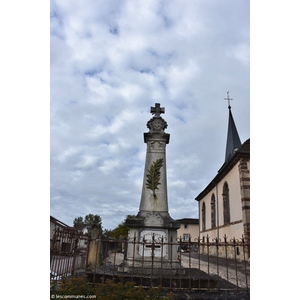 le monument aux morts