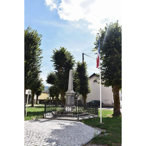 le monument aux morts