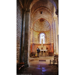 La Collégiale Saint-Lazare